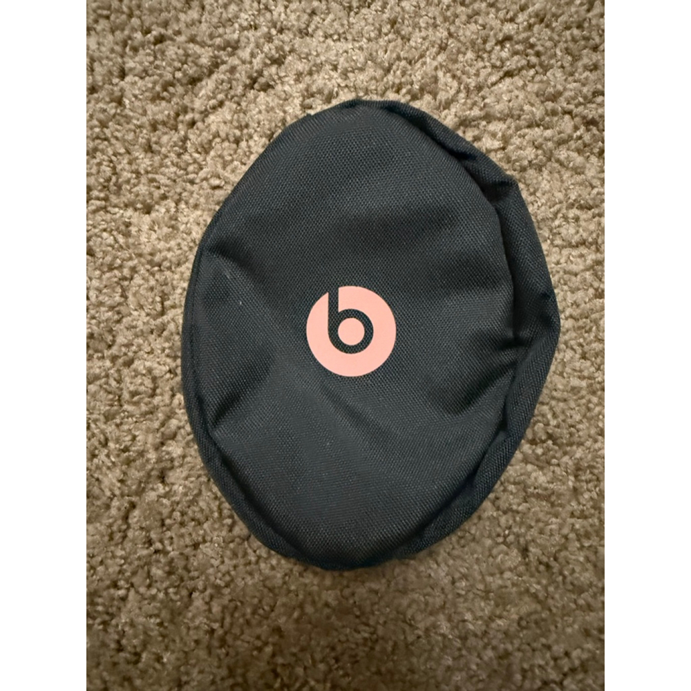 Unisex Beats Headphones Case One Size Black Pink